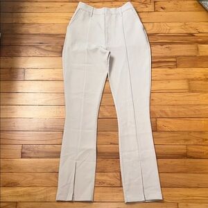 NWT Abercrombie The Skinny High Rise Split Hem Pant